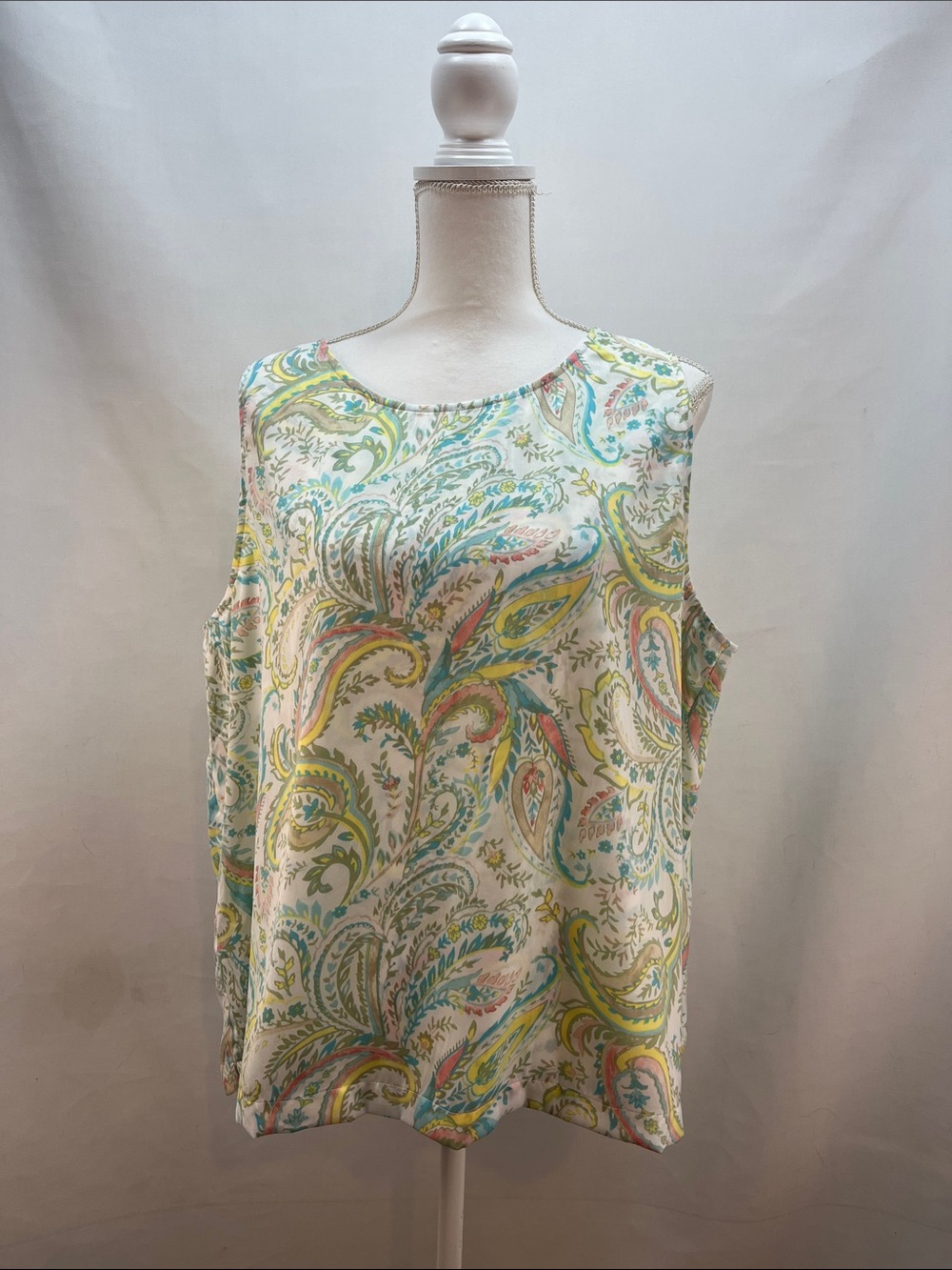 Chico's Vibrant Paisley Sleeveless Pullover Top Size 3 (16/18) XL Tunic NWT